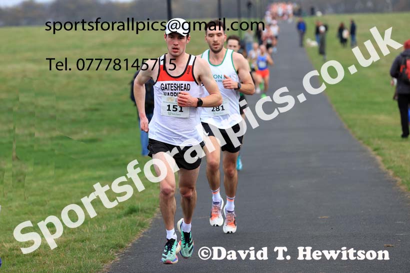 Senior Mens and Womens 2024 Heaton Memorial 10k Road Race, Newcastle Town Moor, Newcastle.   Photo: David T. Hewitson/Sports for All Pics